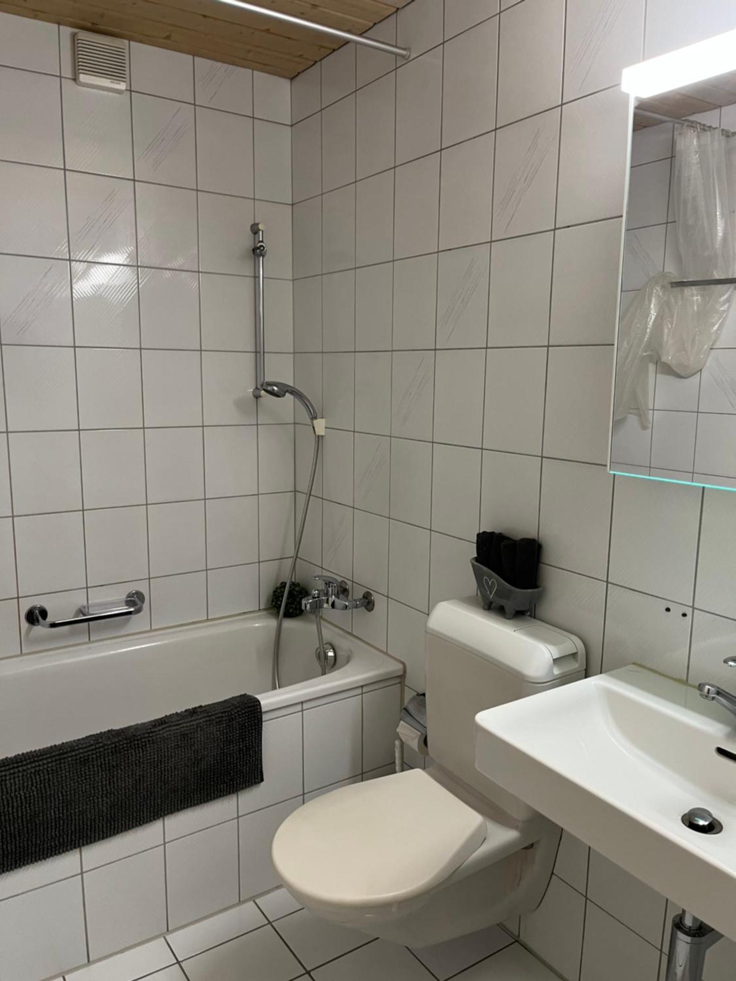 Room Service Joppich St. Gallen Bagian luar foto